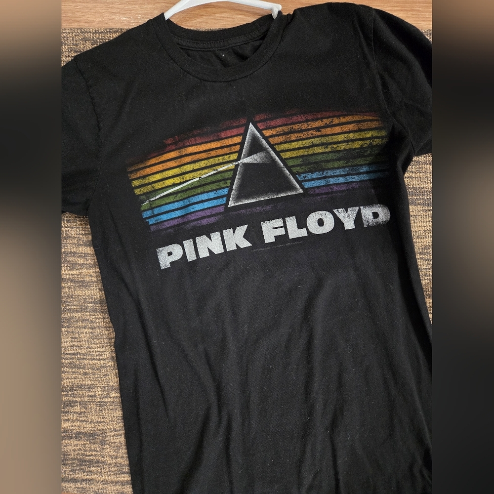 Pink Floyd Black Short Sleeve Tee with Prism Design